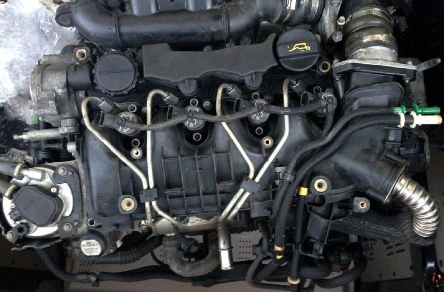 Volvo () D4164T:  