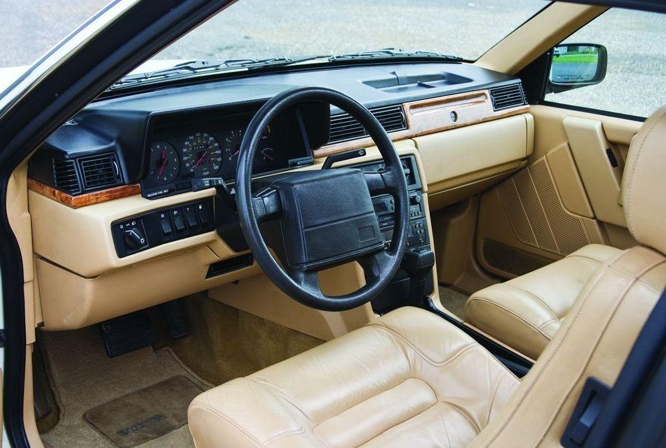 Volvo () 780:  