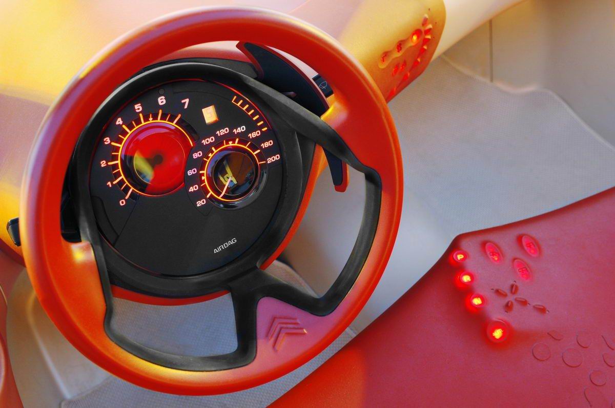 Citroen () C-AirPlay Concept:  