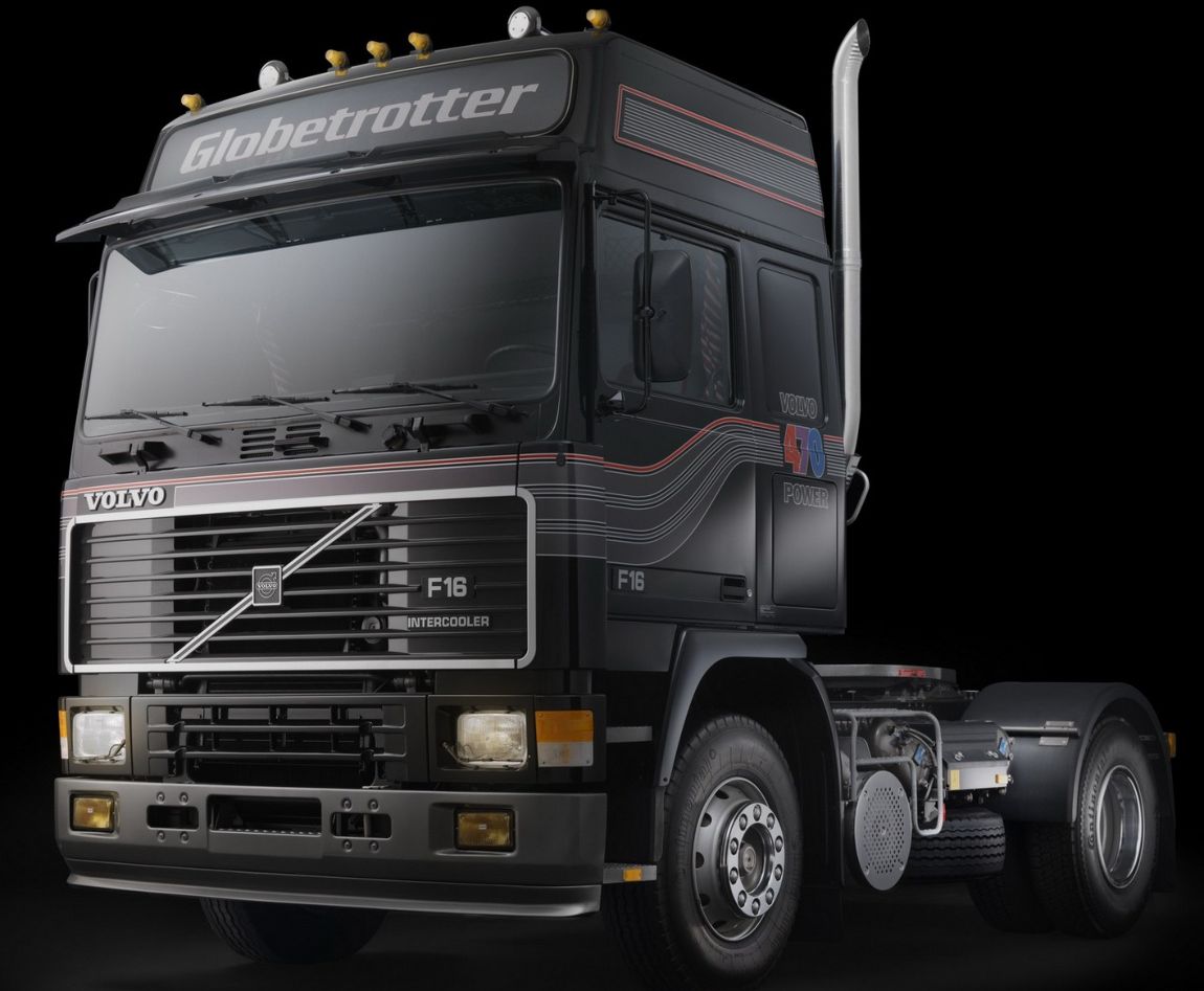 Volvo () F16:  