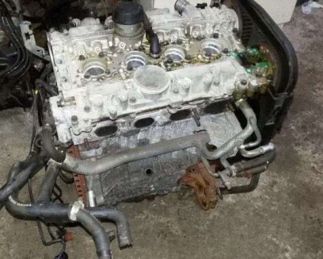 Volvo () B4204T4:  