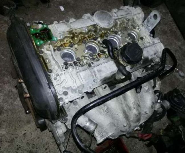 Volvo () B4204T4:  