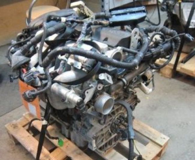 Volvo () B4204T2:  
