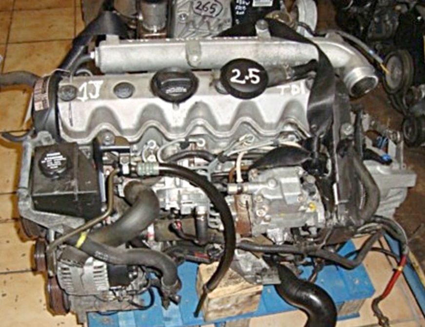 Volvo () D5252T:  