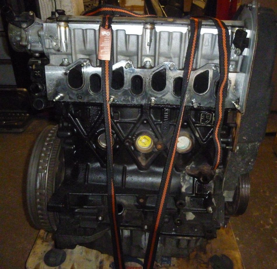 Volvo () D4192T4:  