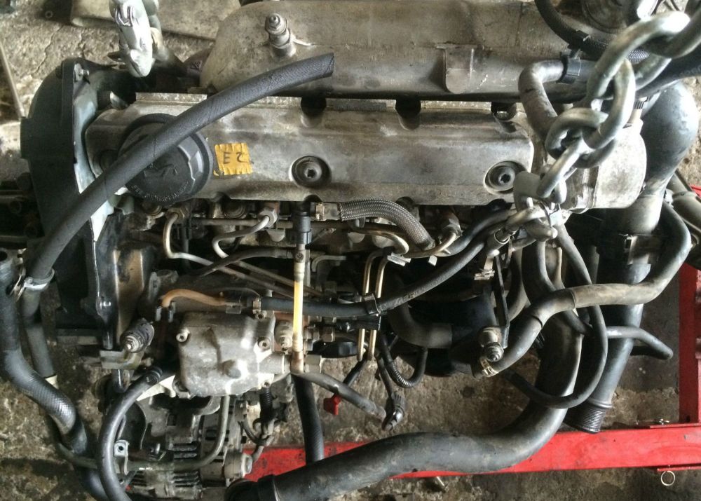 Volvo () D4192T2:  
