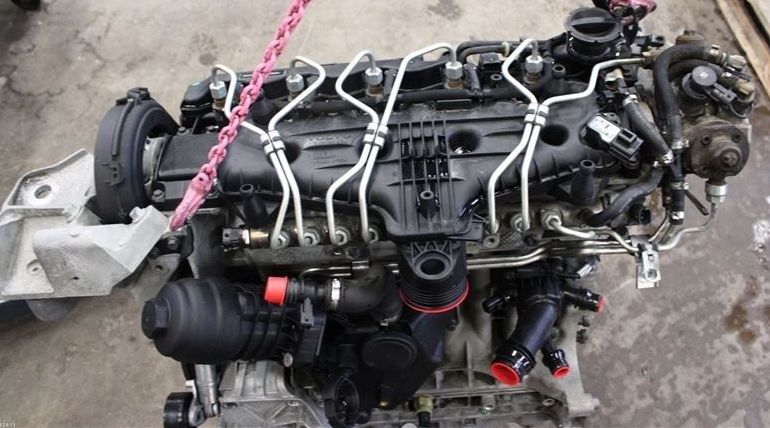 Volvo () D5204T3:  