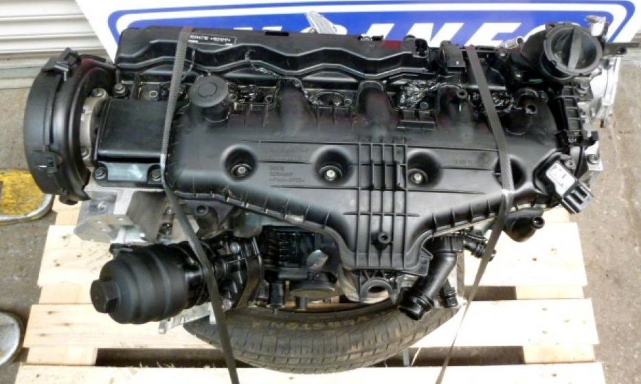 Volvo () D5244T15:  
