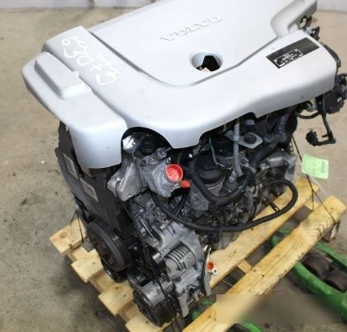 Volvo () D5244T8:  