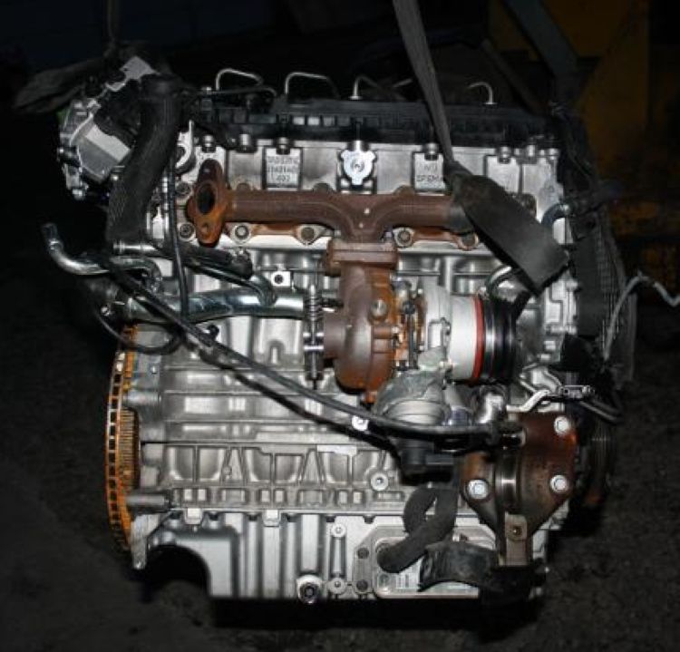 Volvo () D5204T7:  