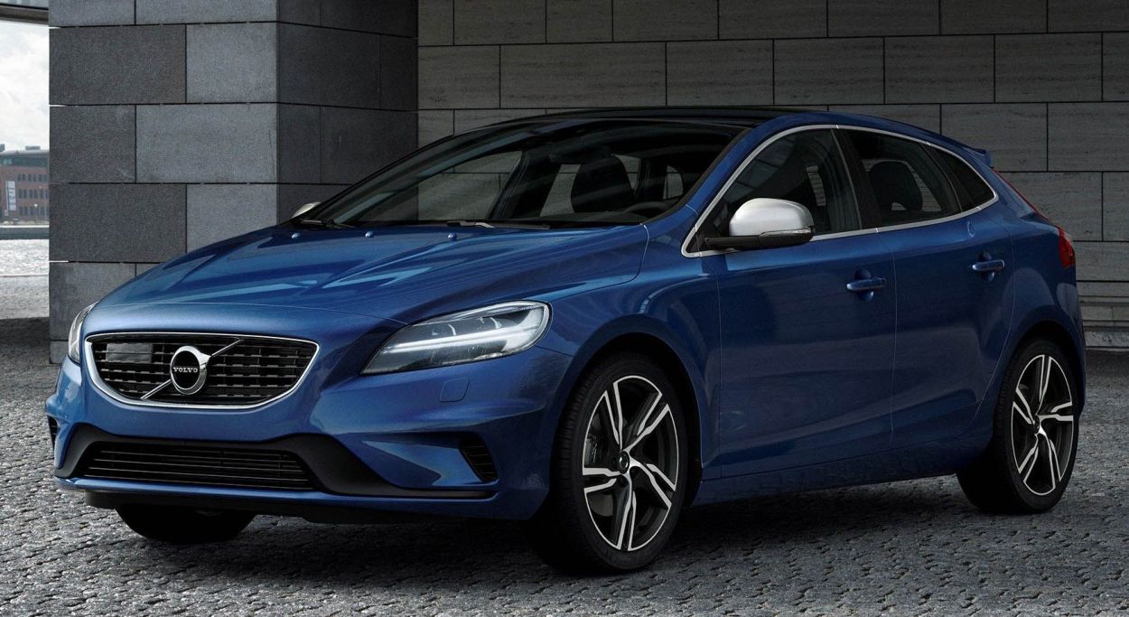 Volvo () V40 II (MV):  