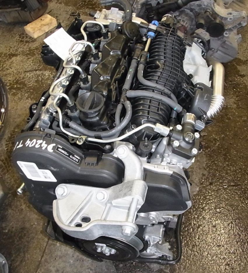 Volvo () D4204T8:  