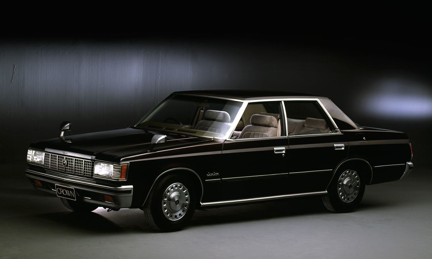 Toyota () Crown VI (S110):  