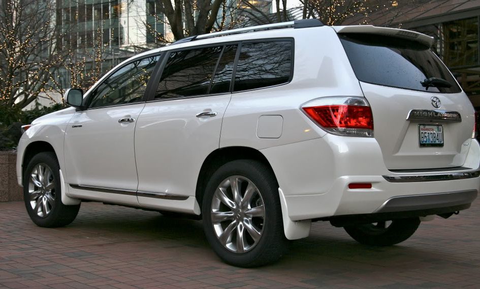 Toyota () Highlander II (_U40):  