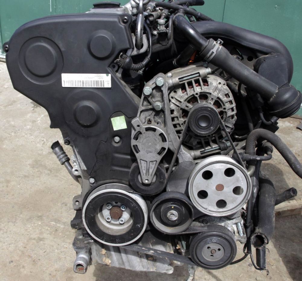 Volkswagen (VW) () ALT:  