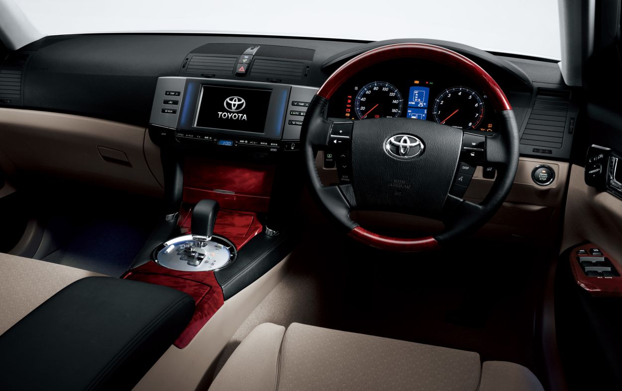 Toyota () Mark X I (X120):  