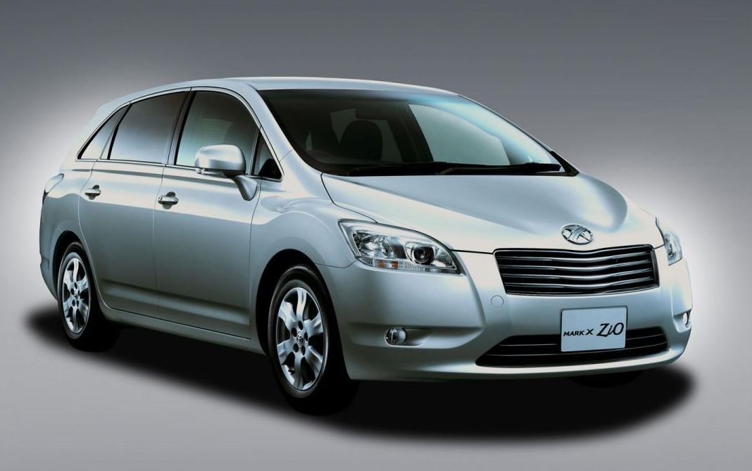 Toyota () Mark X Zio:  