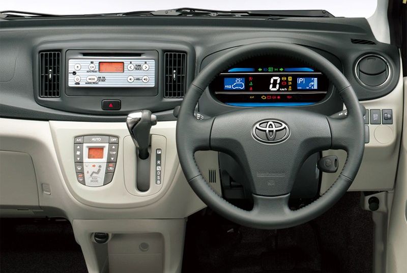 Toyota () Pixis Epoch I (LA300, LA310):  
