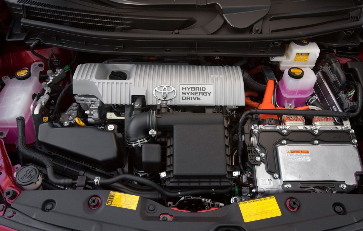 Toyota () Prius III (XW30):  