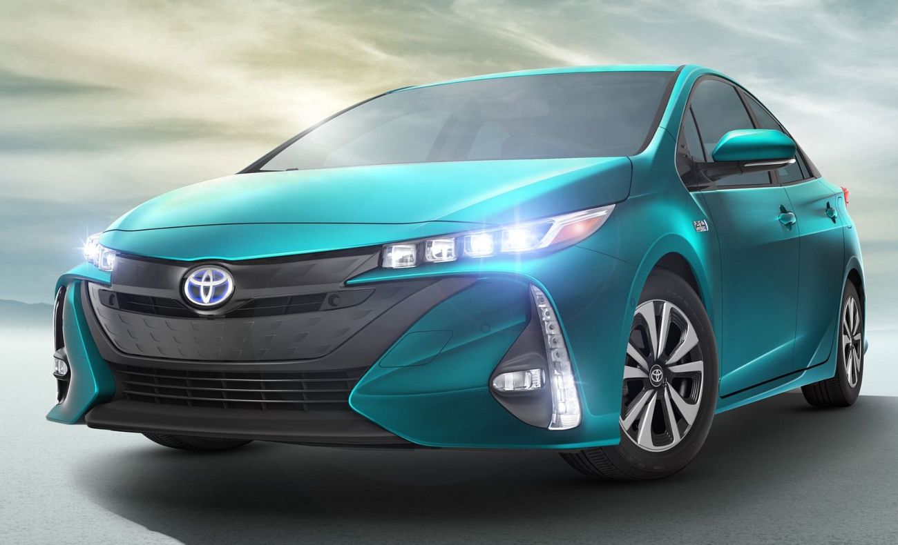 Toyota () Prius Prime:  
