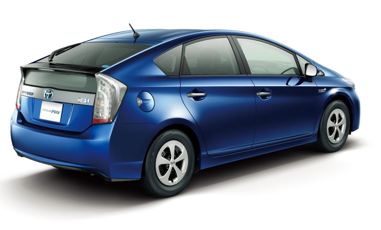 Toyota () Prius Plug-in Hybrid I (XW35):  