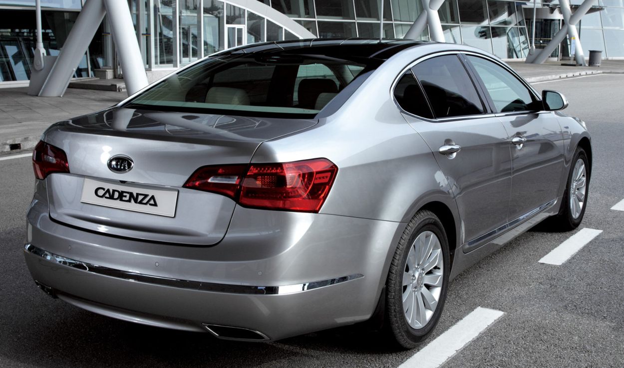 Kia () Cadenza I (VG):  
