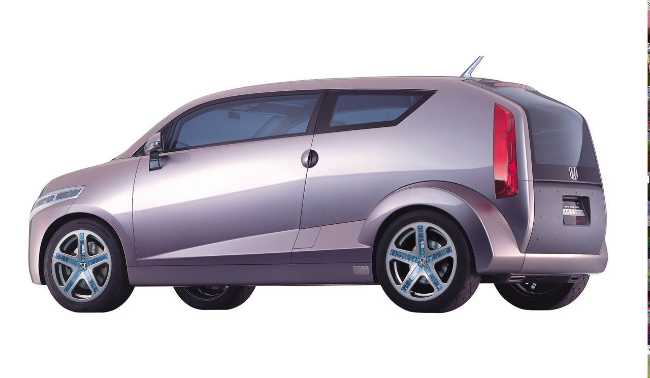 Honda () Bulldog Concept:  