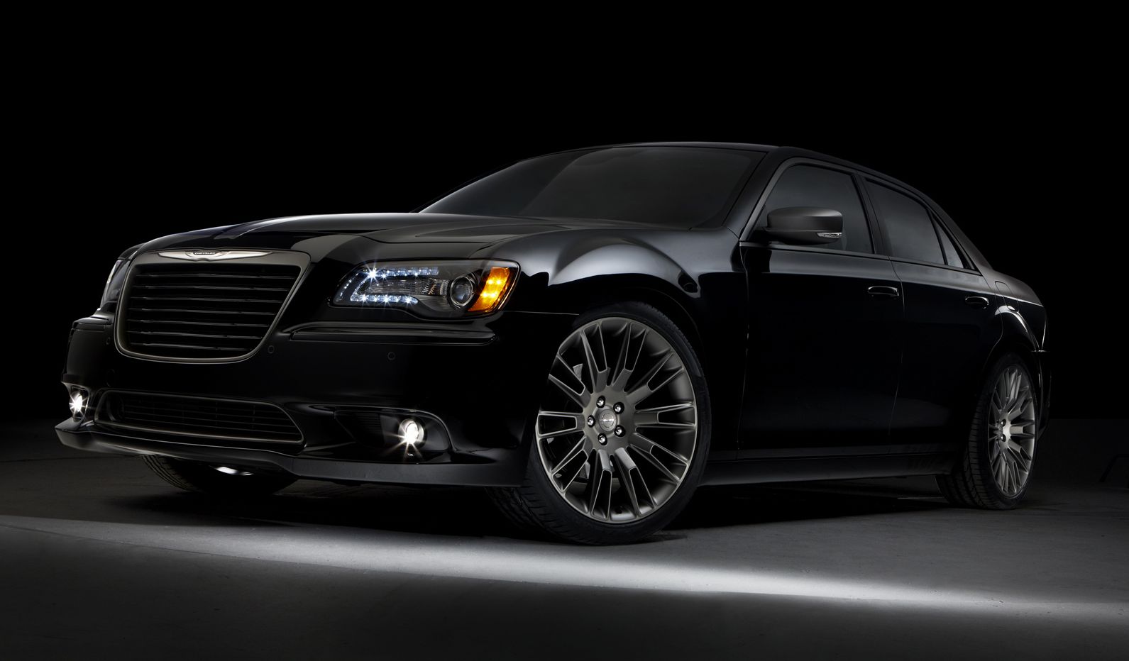 Chrysler () 300C Sedan II:  