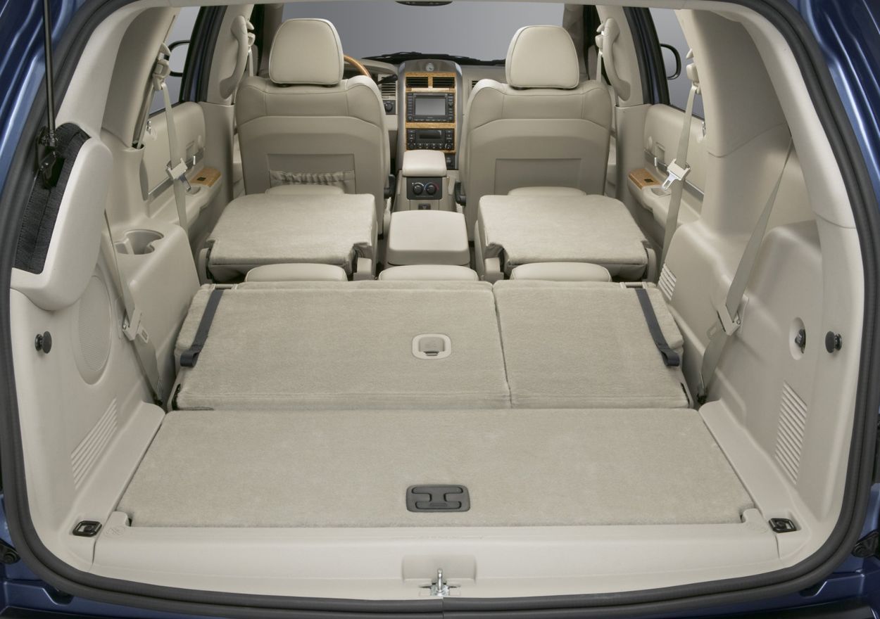 Chrysler () Aspen:  