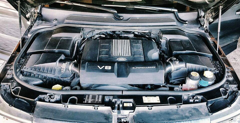 Jaguar () AJ133 AJ-V8 (Gen III):  