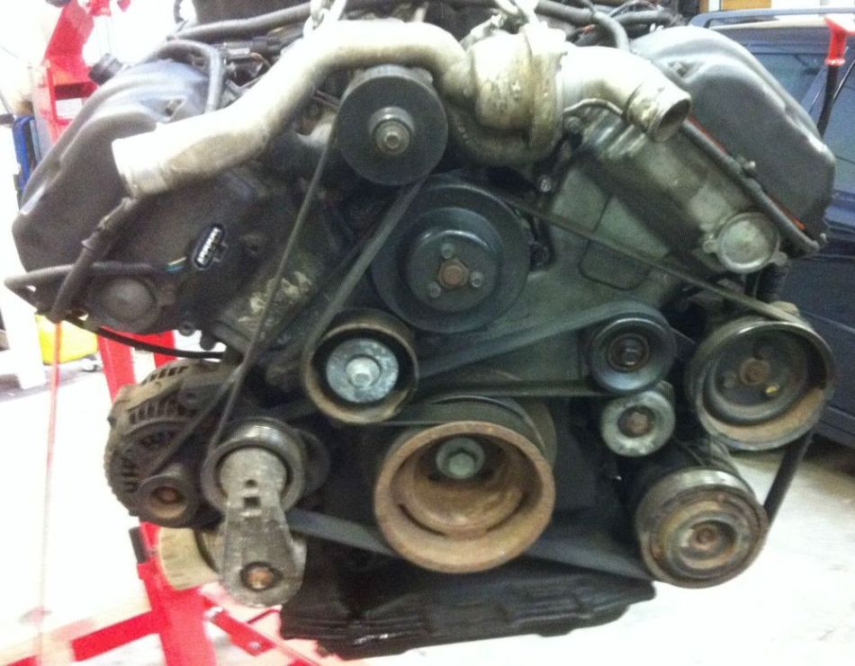 Jaguar () AJ26S V8:  