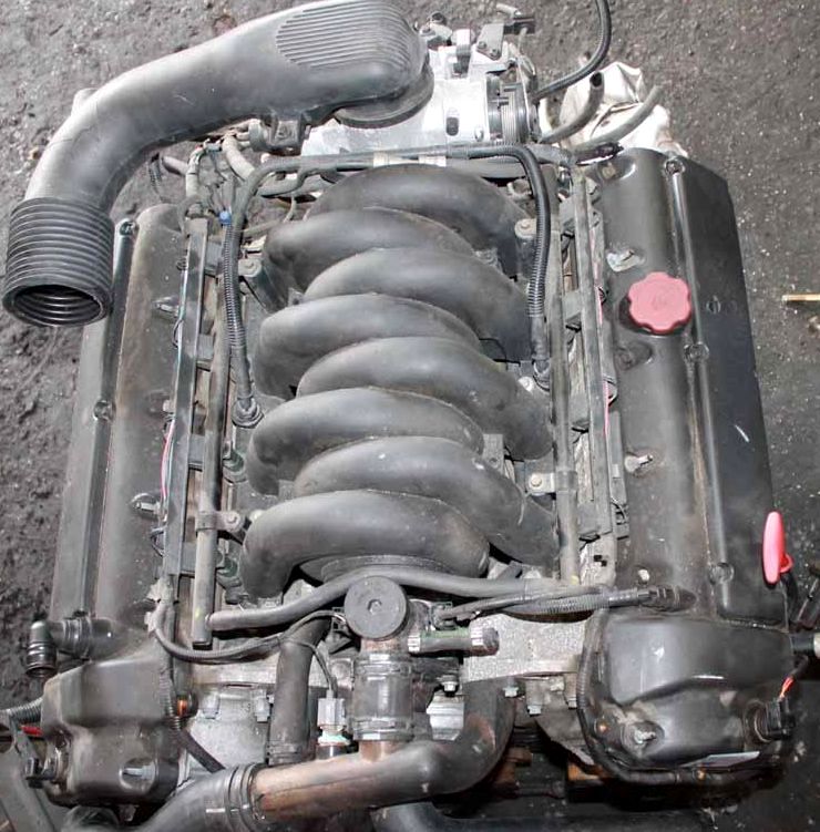 Jaguar () AJ27 V8:  