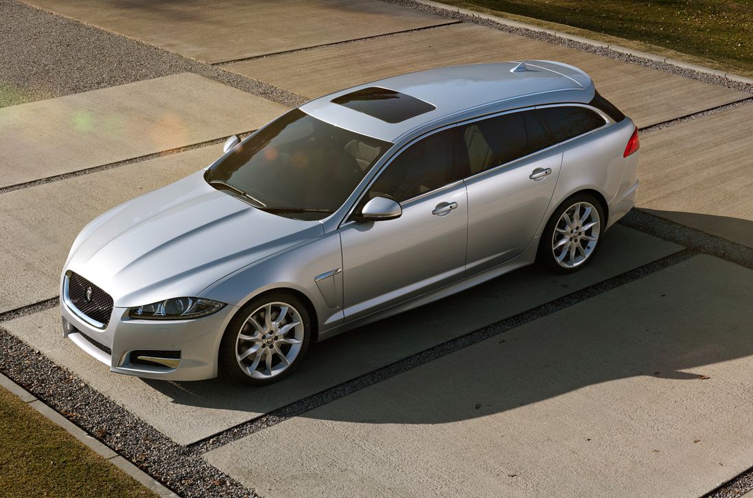 Jaguar () XF I (CC9):  