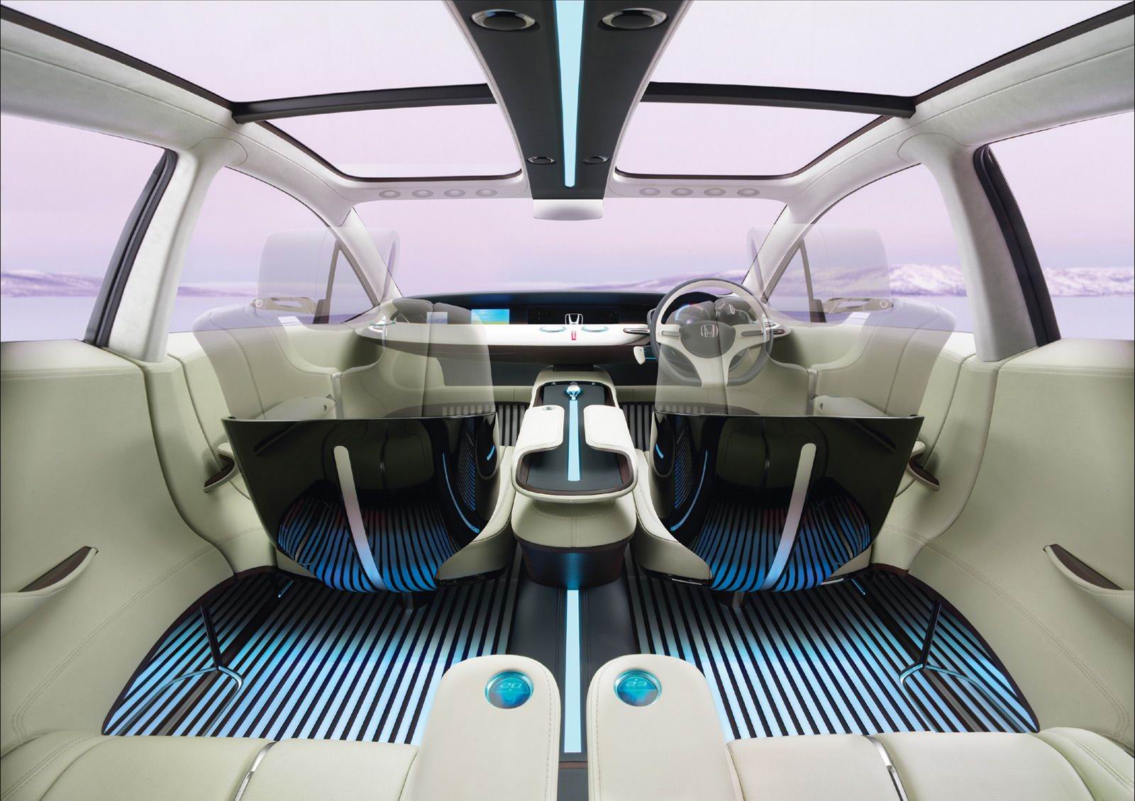 Honda () FCX Concept:  