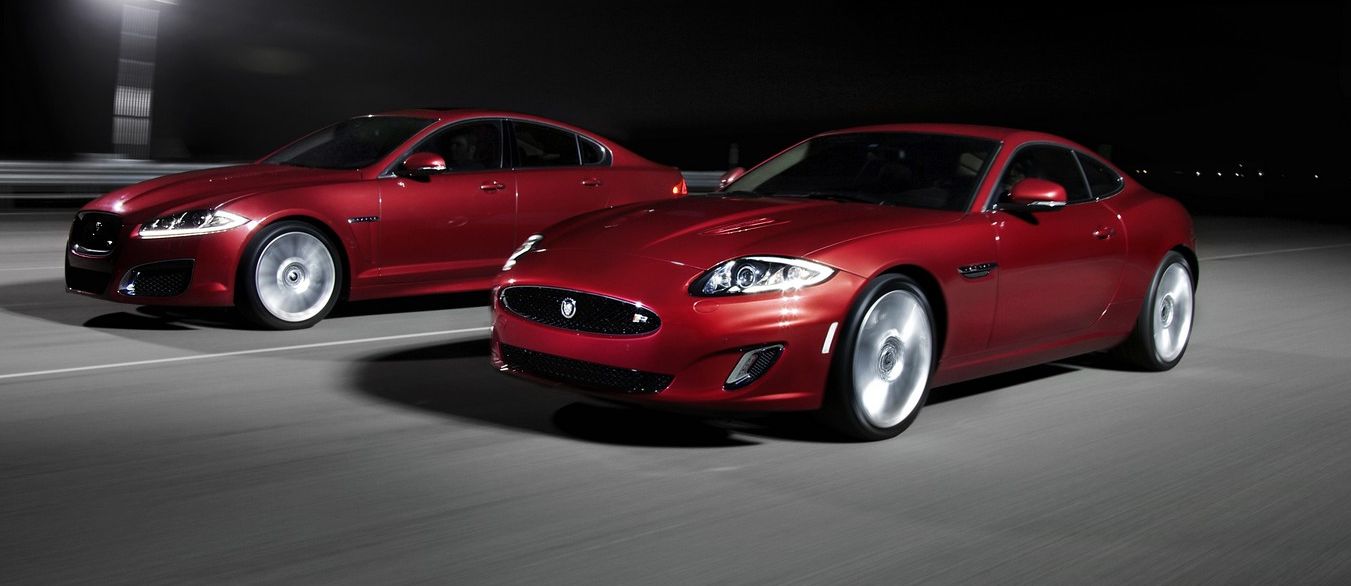Jaguar () XK Coupe V (X150):  
