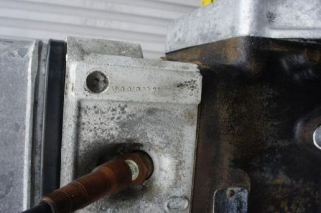 Mercedes Benz () 180.945 (180945):  