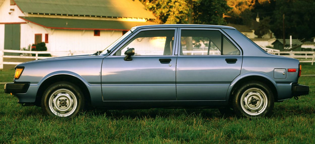 Toyota () Tercel I:  