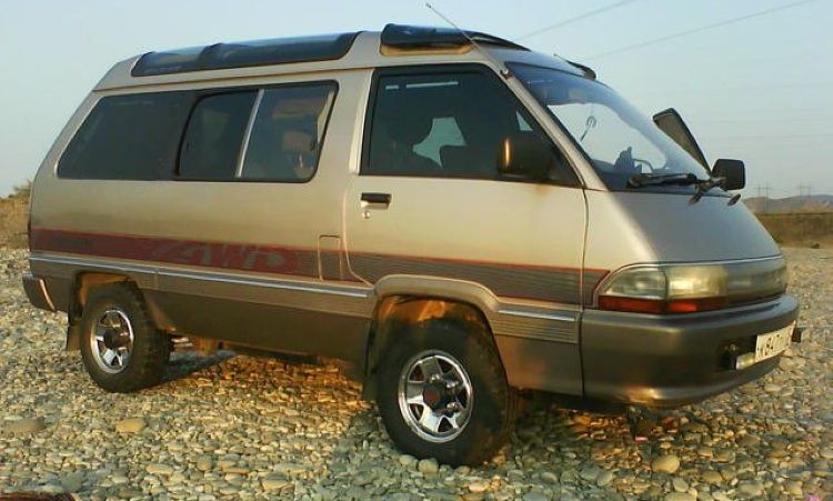 Ремонт таун айс. Toyota Town Ace 1991. Тойота Town Ace 1991. Тойота Таун айс cr30. Toyota Town Ace 2.