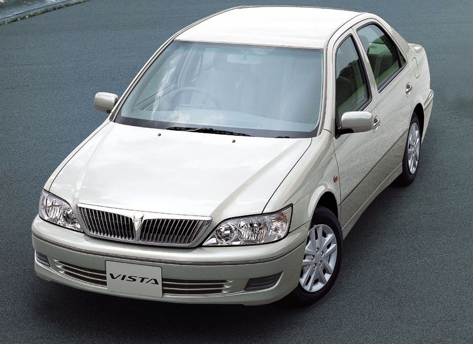 Toyota () Vista V (V50):  