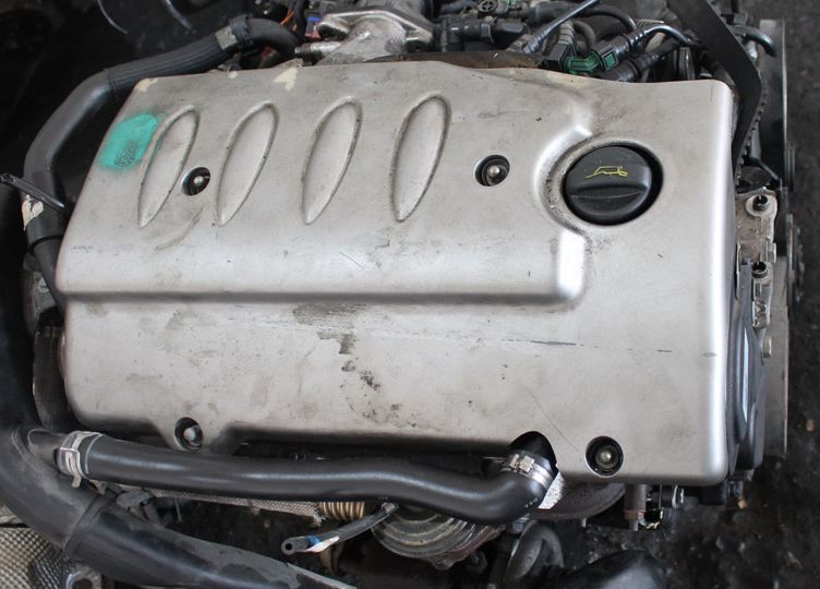 Citroen () 4HX (DW12TED4):  
