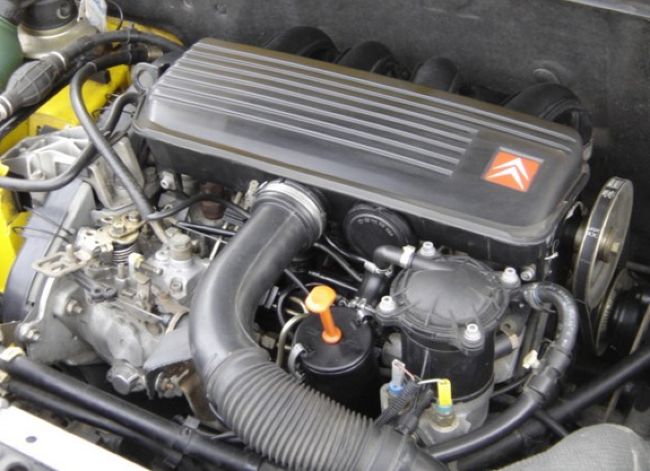 Citroen () D9B (XUD9A):  