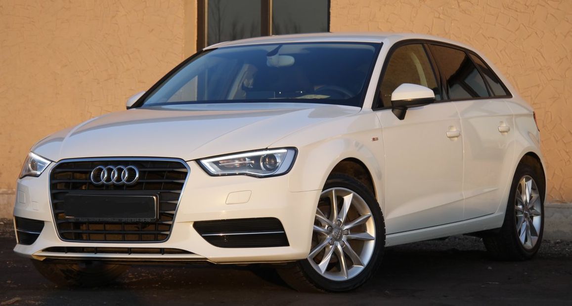 Audi () A3 III Hatchback (8V1):  