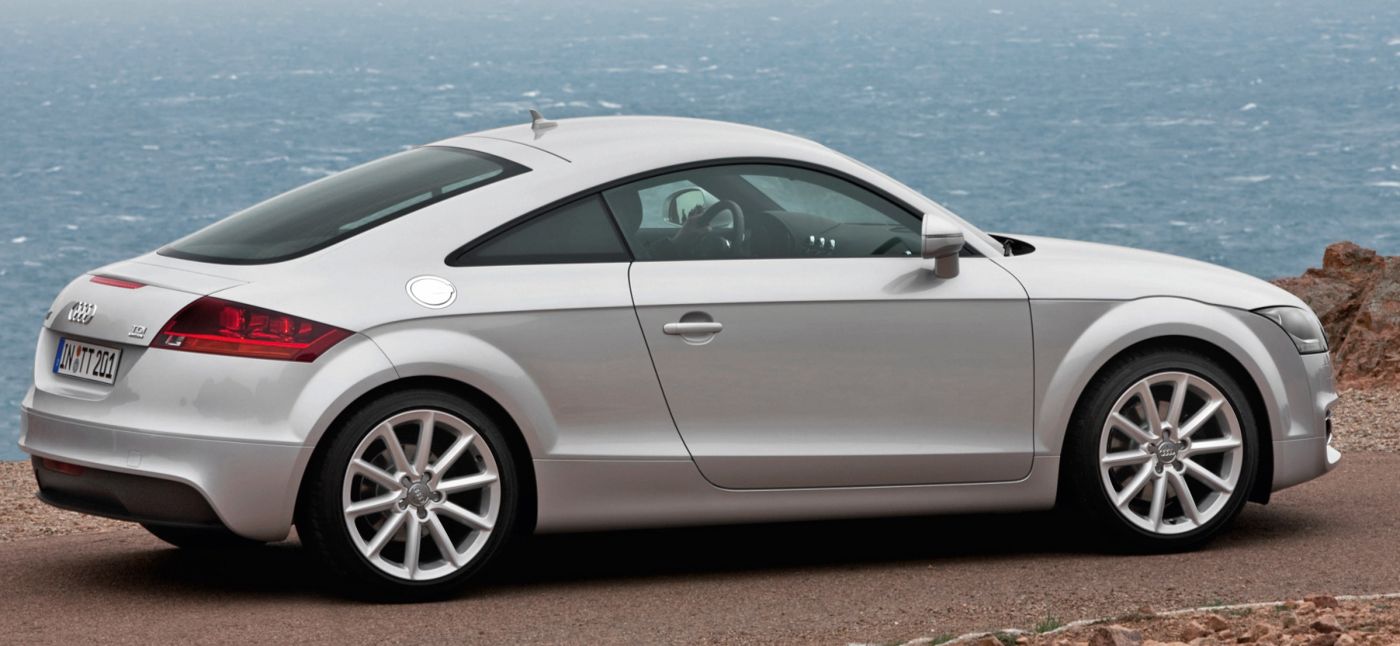 Audi () TT II (8J3):  