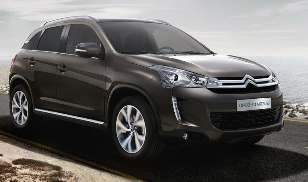 Citroen () C4 Aircross:  