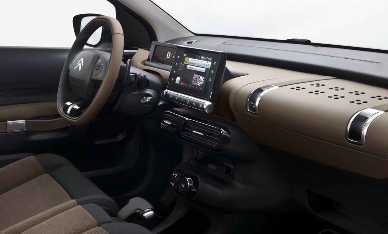 Citroen () C4 Cactus:  