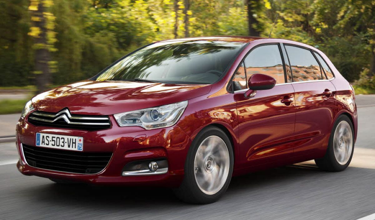 Citroen () C4 II (B7):  