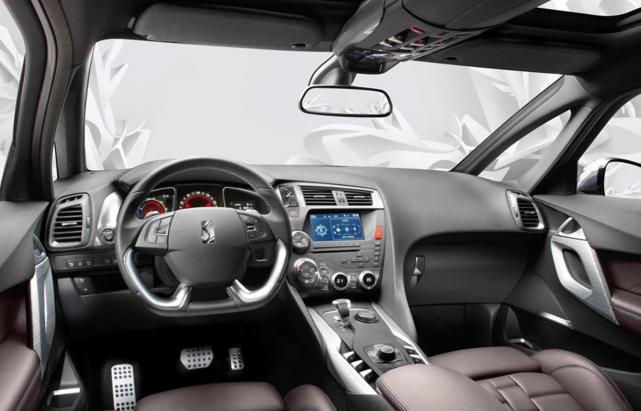 Citroen () DS5:  