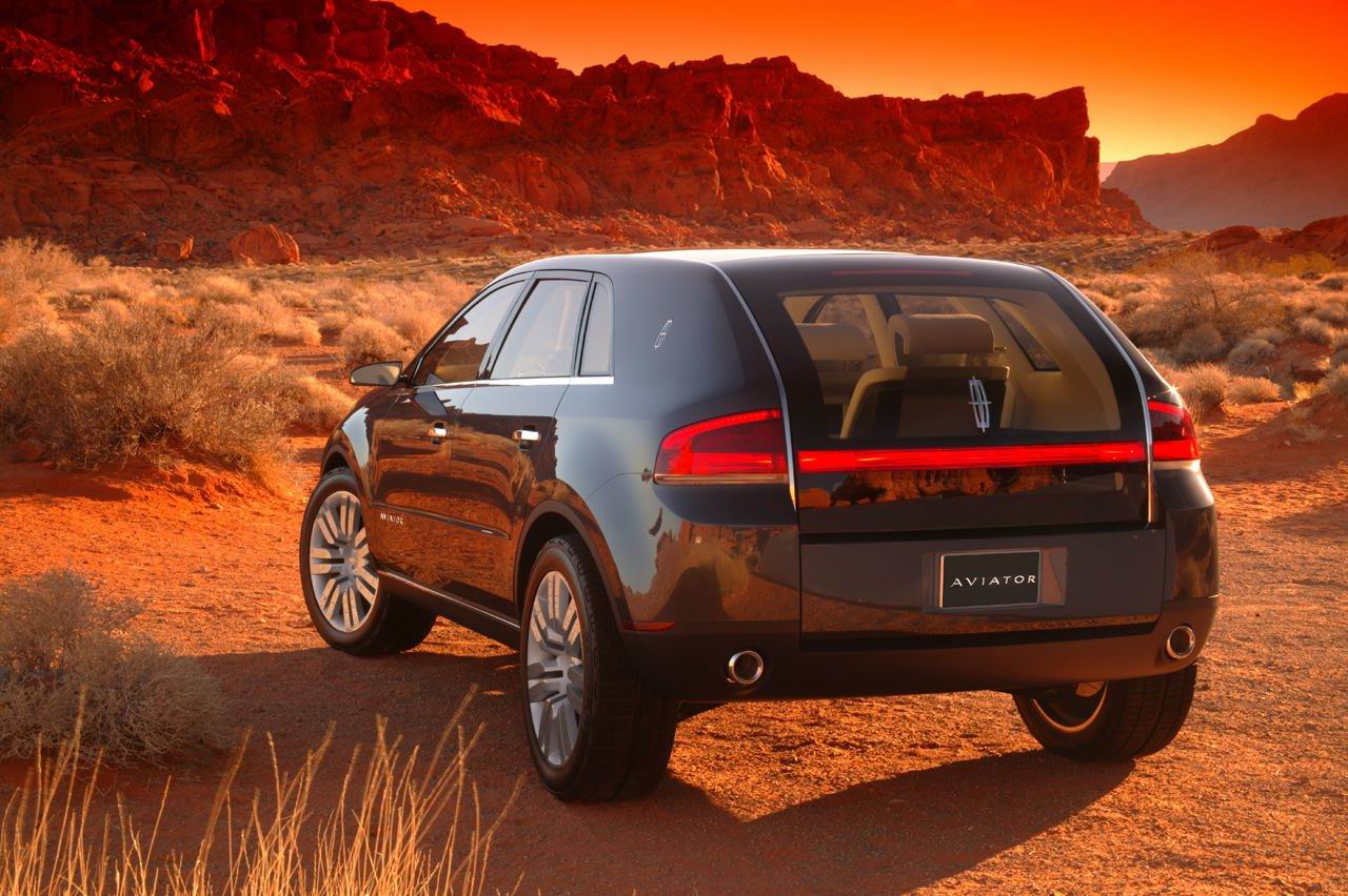 Lincoln () Aviator Concept:  