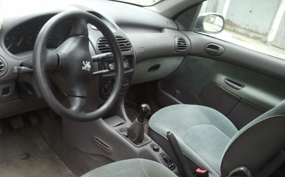 Peugeot () 206 (2A(C)):  