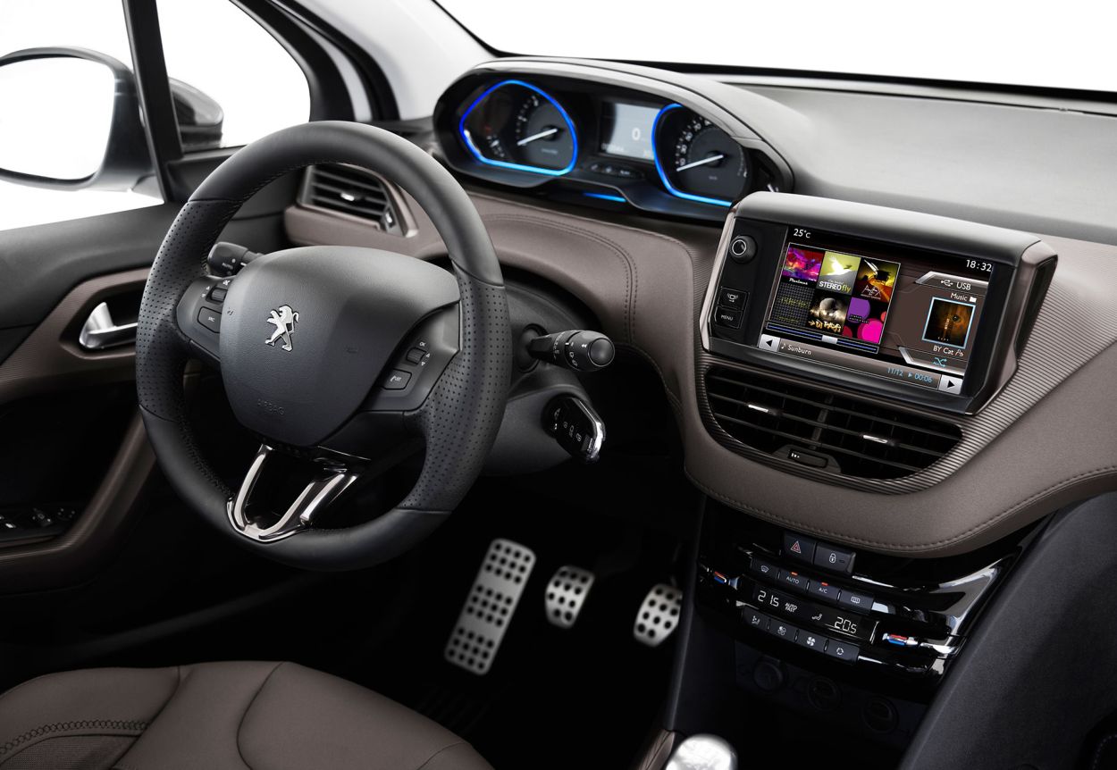 Peugeot () 2008:  